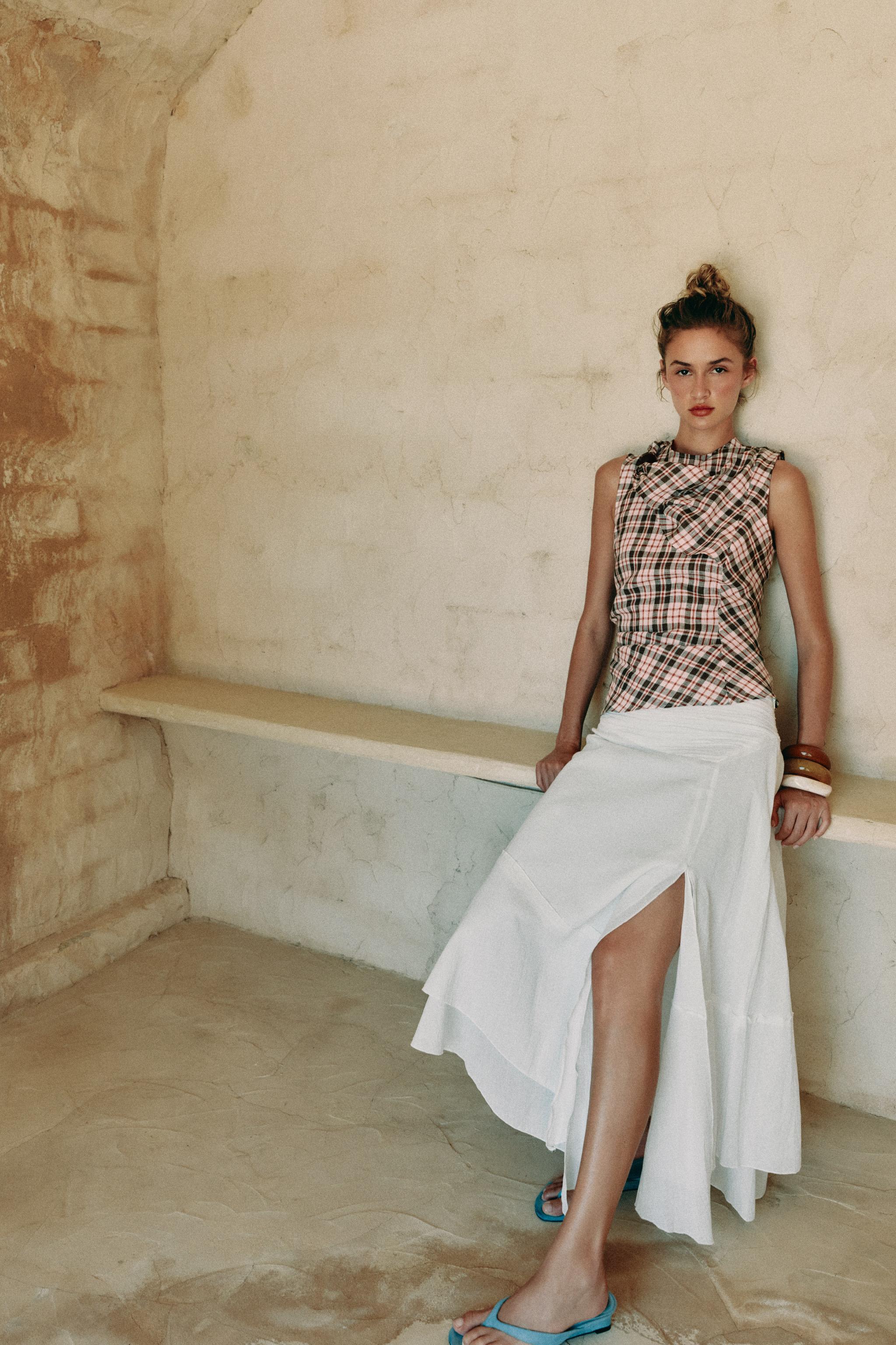 100% LINEN PLAID TOP